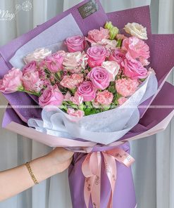 Mình em nơi này
