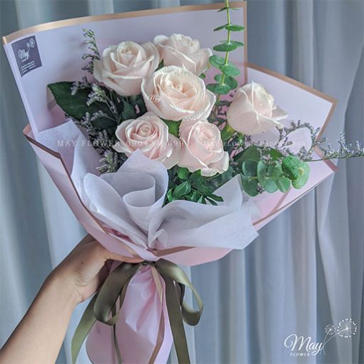 tuổi hồng thơ ngây