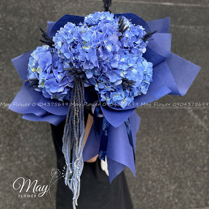 thang-ngay-nhat-nhoa-2