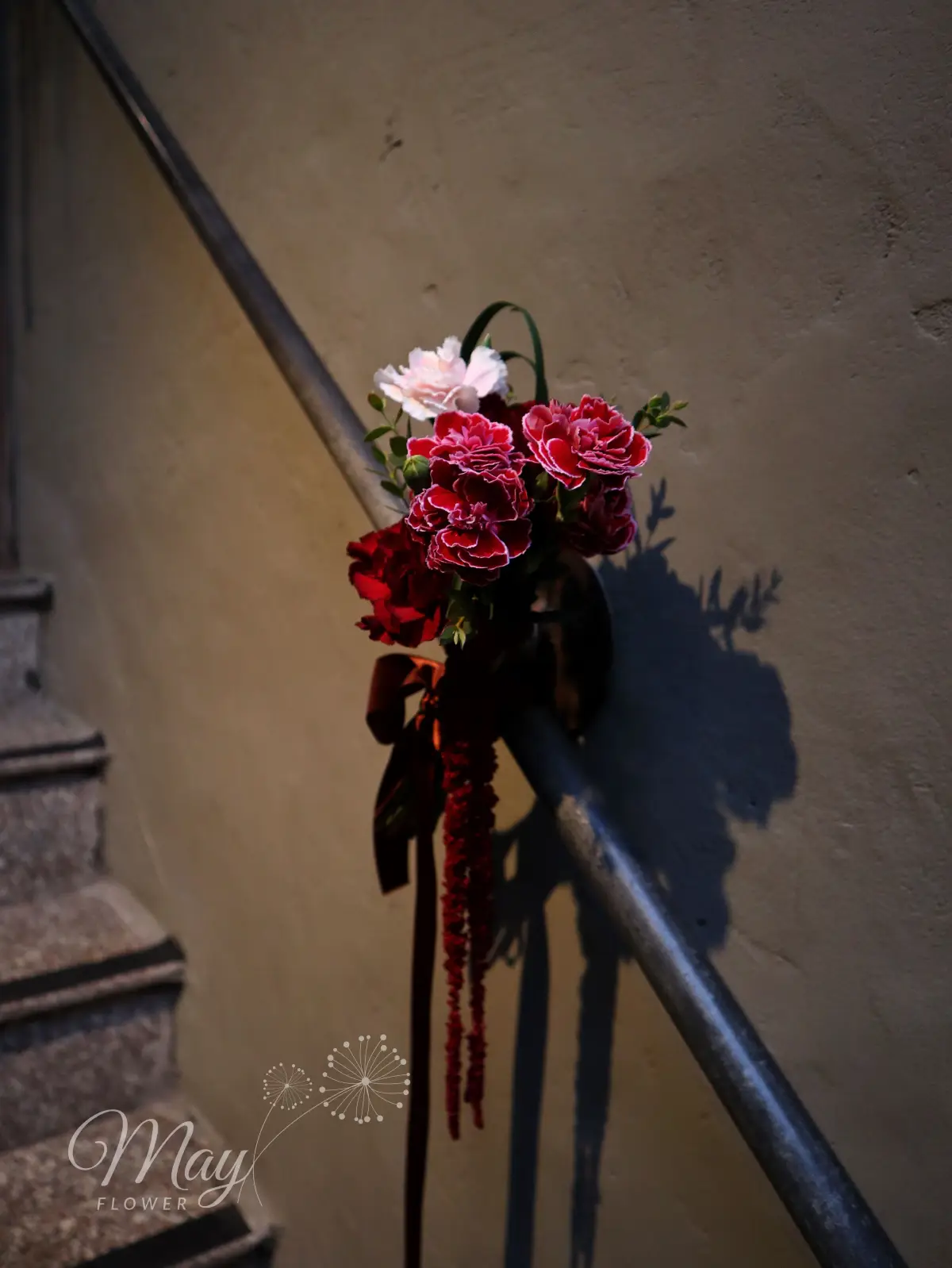 hoa tuoi gan lan can