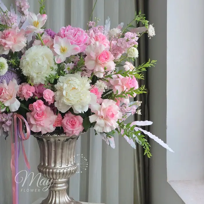 anh-may-hong-3