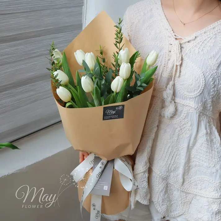 Bó hoa Tulip nhập khẩu xinh xắn