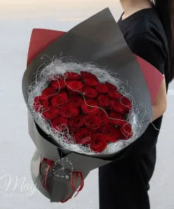 Bó hoa hồng đỏ sang trọng