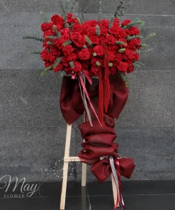 Kệ hoa khai trương tone đỏ rực rỡ